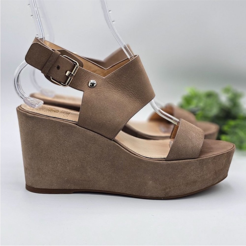 Vince Camuto Brown Wedge Sandals, Women’s 9